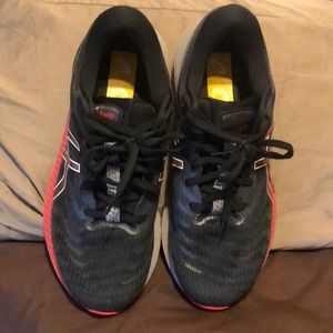 Navy blue grey and red gel kayano lite 2.  Tennis shoe bought from run-fit